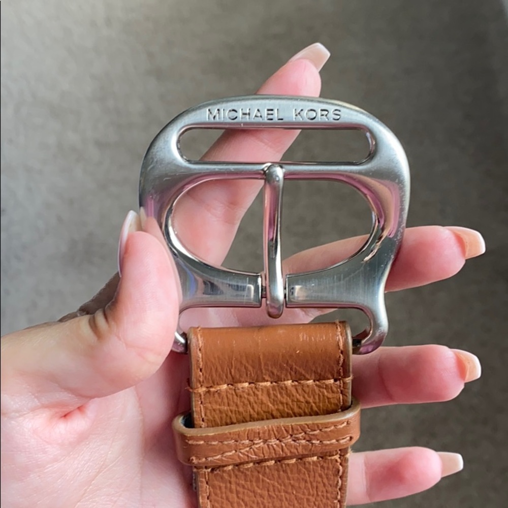 BELTS - Picture 9 of 12